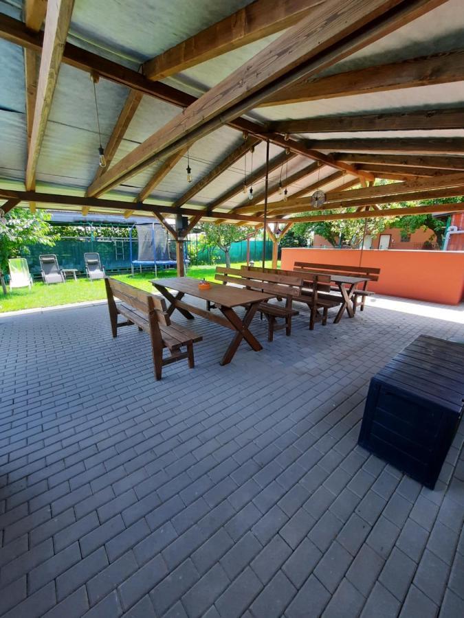 Apartman Sen Petrov Exteriér fotografie